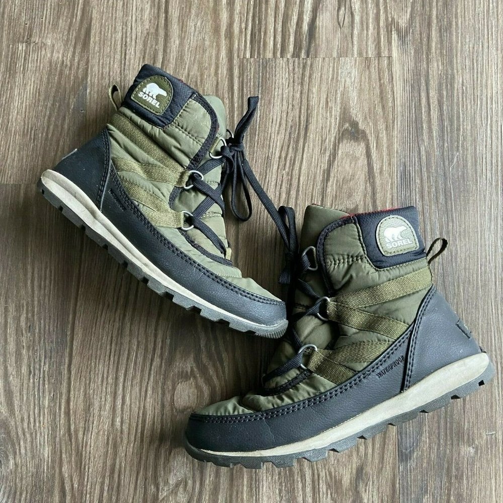 Sorel Whitney Short Lace Snow Boot Green Women's Size 6.5